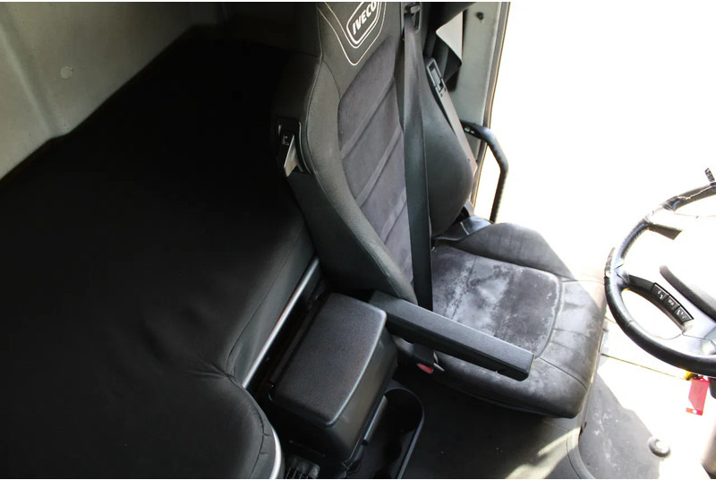 משאית וילונות צד Iveco Stralis 510 + EURO 6 + STEERING AXLE: תמונה 9