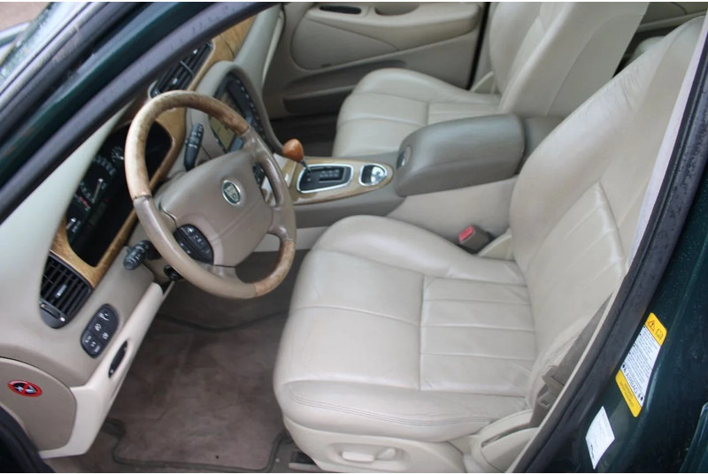 סדאן Jaguar S-TYPE 3.0 V6 EXECUTIVE +EURO 3: תמונה 14