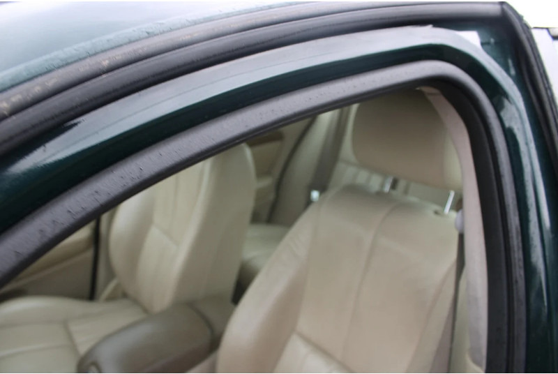 סדאן Jaguar S-TYPE 3.0 V6 EXECUTIVE +EURO 3: תמונה 16