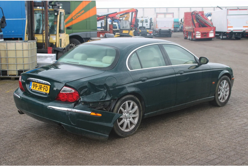 Jaguar S-TYPE 3.0 V6 EXECUTIVE +EURO 3 - סדאן: תמונה 5 Jaguar S-TYPE 3.0 V6 EXECUTIVE +EURO 3 - סדאן: תמונה 5