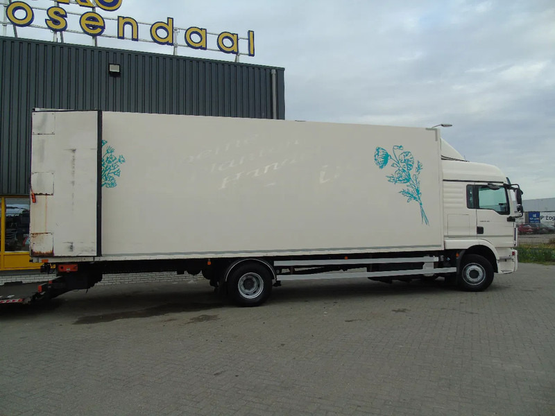 MAN TGM 12.250 + EURO 6 + LIFT - משאית תיבה: תמונה 3 MAN TGM 12.250 + EURO 6 + LIFT - משאית תיבה: תמונה 3