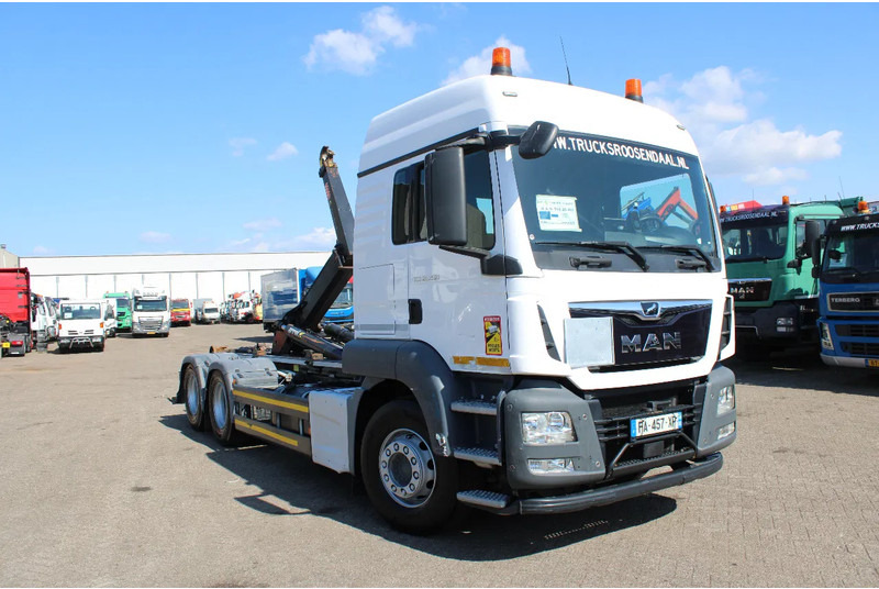 MAN TGS 28.460 + 6X2 + HOOKSYSTEM 20TONS + EURO 6 - משאית הרמת וו: תמונה 3 MAN TGS 28.460 + 6X2 + HOOKSYSTEM 20TONS + EURO 6 - משאית הרמת וו: תמונה 3