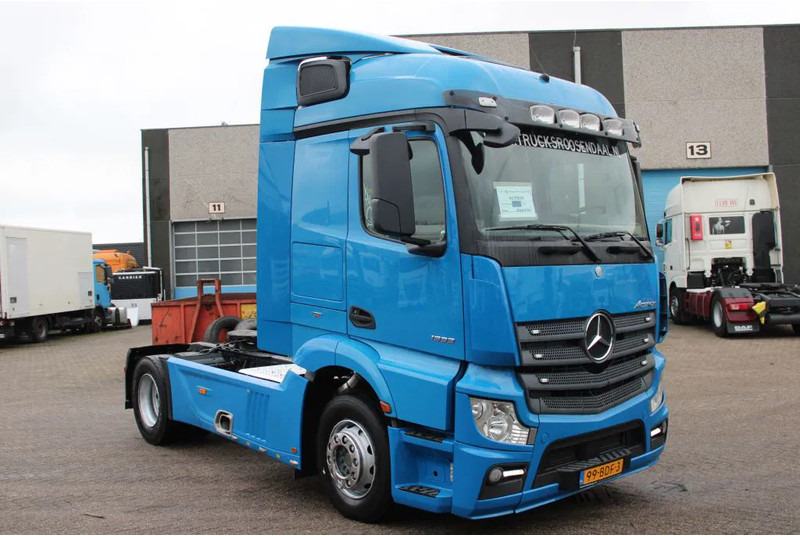 Mercedes-Benz Actros 1939 + EURO 6 + SPOILERS - יחידת טרקטור: תמונה 3 Mercedes-Benz Actros 1939 + EURO 6 + SPOILERS - יחידת טרקטור: תמונה 3