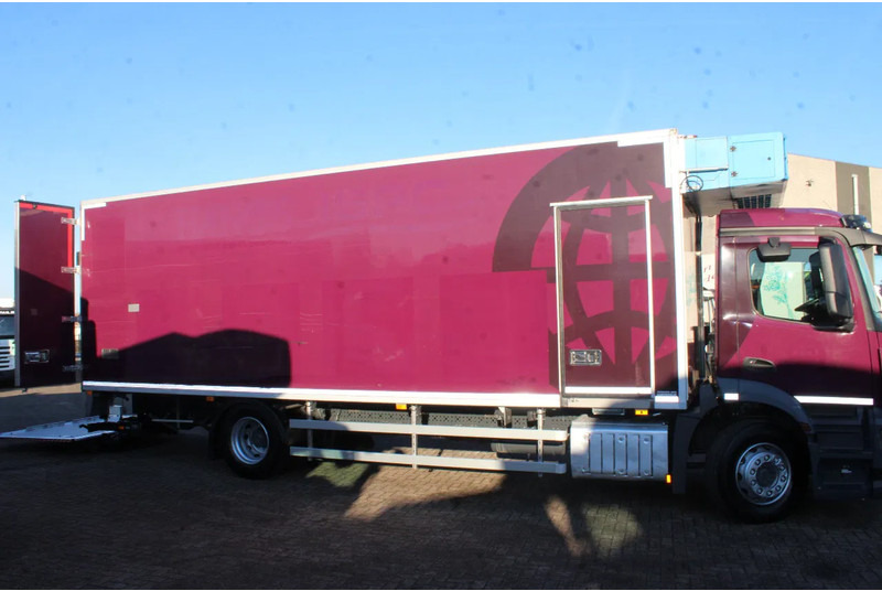 Mercedes-Benz Antos 1824 + euro 6 + frigoblock + 191.415km - משאית קירור: תמונה 4 Mercedes-Benz Antos 1824 + euro 6 + frigoblock + 191.415km - משאית קירור: תמונה 4