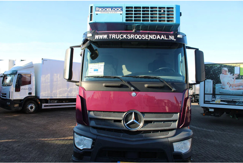 Mercedes-Benz Antos 1824 + euro 6 + frigoblock + 191.415km - משאית קירור: תמונה 2 Mercedes-Benz Antos 1824 + euro 6 + frigoblock + 191.415km - משאית קירור: תמונה 2