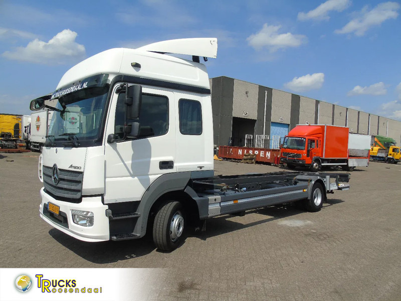מוביל מכולות/ משאית החלפת גוף Mercedes-Benz Atego 1218 + EURO 6 + 5 PERS + BDF + LIFT: תמונה 1