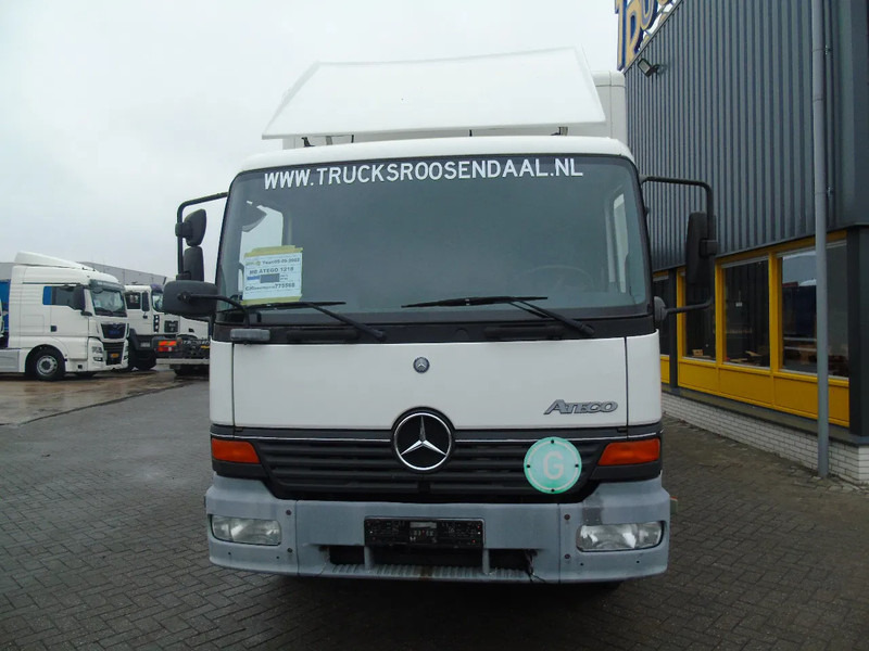 Mercedes-Benz Atego 1218 + MANUAL + LIFT - משאית תיבה: תמונה 2 Mercedes-Benz Atego 1218 + MANUAL + LIFT - משאית תיבה: תמונה 2