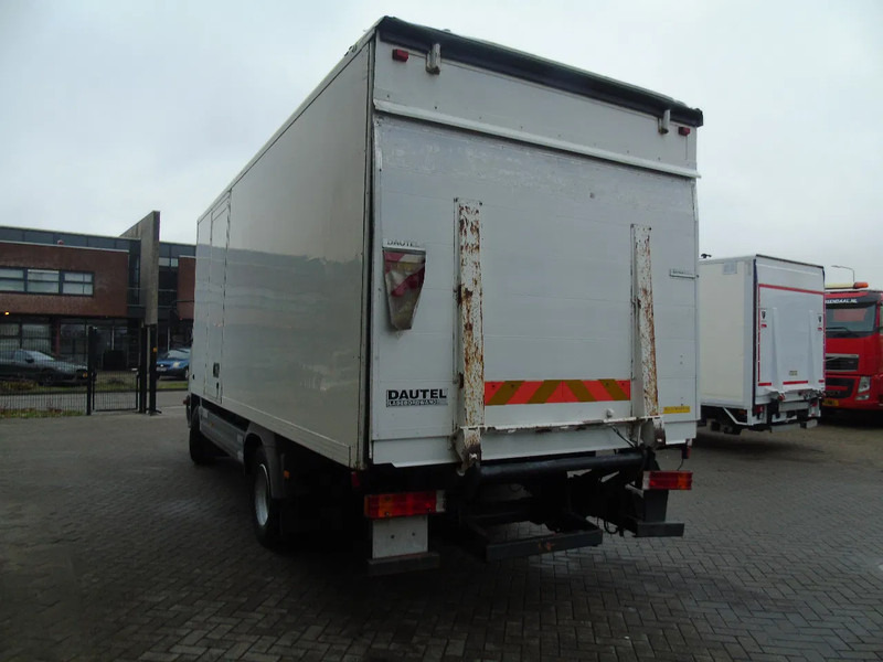 Mercedes-Benz Atego 1218 + MANUAL + LIFT - משאית תיבה: תמונה 5 Mercedes-Benz Atego 1218 + MANUAL + LIFT - משאית תיבה: תמונה 5