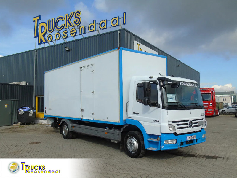 Mercedes-Benz Atego 1218 + euro 5 + lift - משאית תיבה: תמונה 1 Mercedes-Benz Atego 1218 + euro 5 + lift - משאית תיבה: תמונה 1