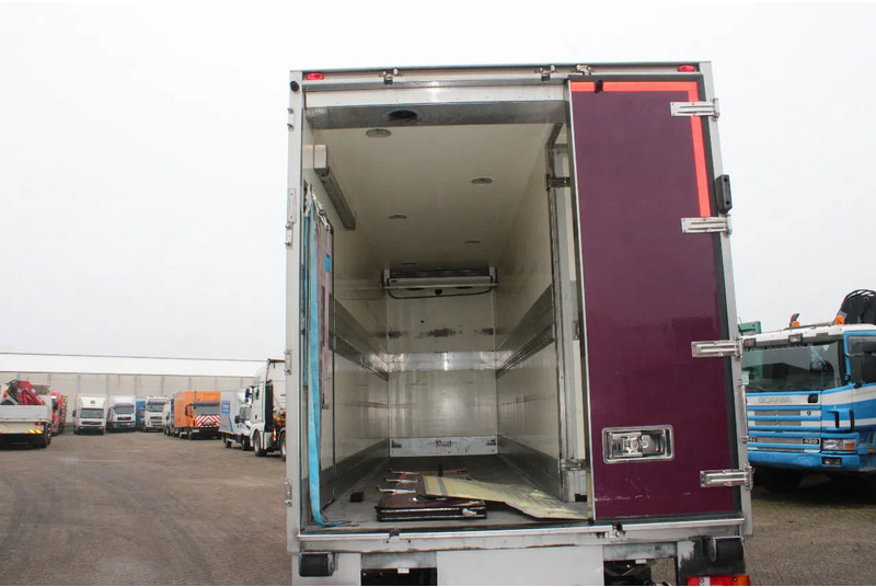 Mercedes-Benz Atego 1222 + carrier supra 950 + lift - משאית קירור: תמונה 5 Mercedes-Benz Atego 1222 + carrier supra 950 + lift - משאית קירור: תמונה 5