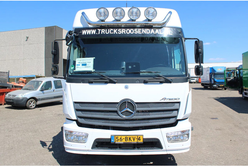 Mercedes-Benz Atego 1224 + euro 6 + 6 CYLINDER - משאית עם שלדת תא: תמונה 3 Mercedes-Benz Atego 1224 + euro 6 + 6 CYLINDER - משאית עם שלדת תא: תמונה 3
