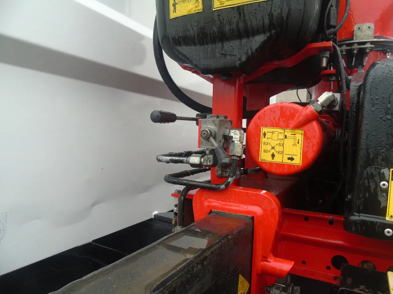 משאית מנוף Mercedes-Benz Axor 1929 + FASSI F135 + REMOTE + EURO 5 + MANUAL: תמונה 7
