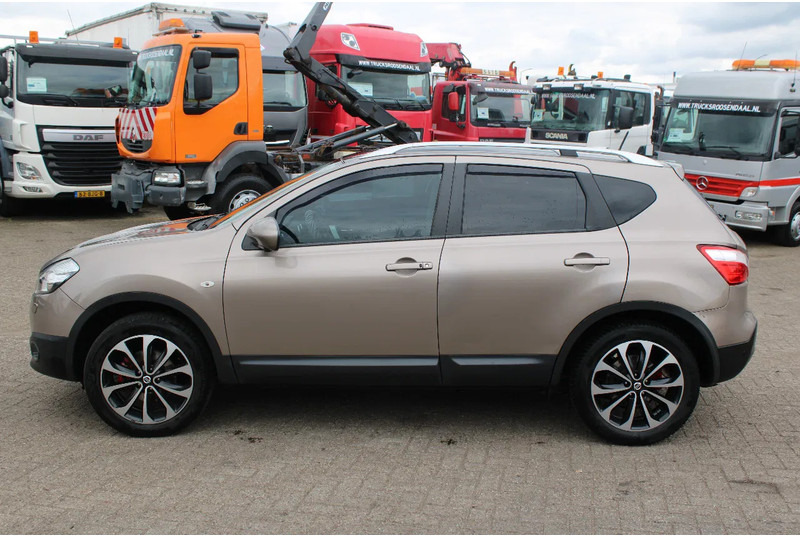 Nissan QASHQAI 2.0 AUTOMATIC / CAMERA - מכונית: תמונה 2 Nissan QASHQAI 2.0 AUTOMATIC / CAMERA - מכונית: תמונה 2
