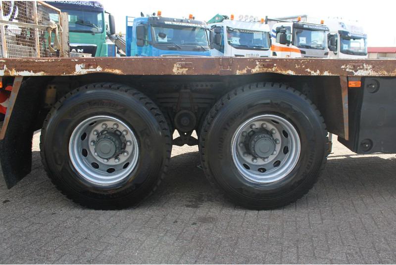 Renault Kerax 370 + HIAB 166-4 HIDRUO + 6X4 + MANUAL + SPRING + REMOTE + EURO 5 + 6X4 - משאית מנוף: תמונה 5 Renault Kerax 370 + HIAB 166-4 HIDRUO + 6X4 + MANUAL + SPRING + REMOTE + EURO 5 + 6X4 - משאית מנוף: תמונה 5