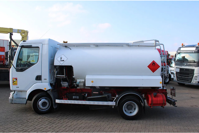Renault Midlum 250 + 2 COMP + 6180liter + euro 2 + manual - משאית מכל: תמונה 4 Renault Midlum 250 + 2 COMP + 6180liter + euro 2 + manual - משאית מכל: תמונה 4