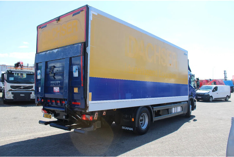 Scania P 230 + LIFT - משאית תיבה: תמונה 5 Scania P 230 + LIFT - משאית תיבה: תמונה 5