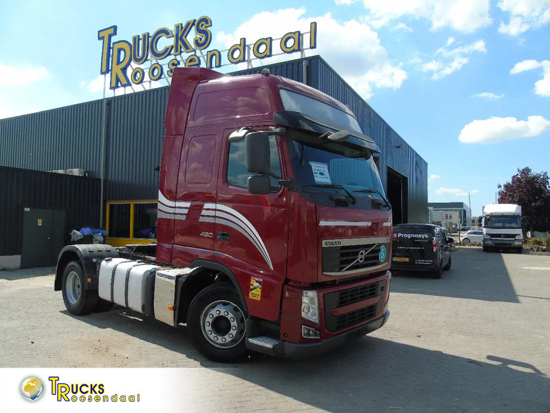 Volvo FH 460 + XL CABINE + MANUAL + EURO 5 + 6x IN STOCK - יחידת טרקטור: תמונה 1 Volvo FH 460 + XL CABINE + MANUAL + EURO 5 + 6x IN STOCK - יחידת טרקטור: תמונה 1