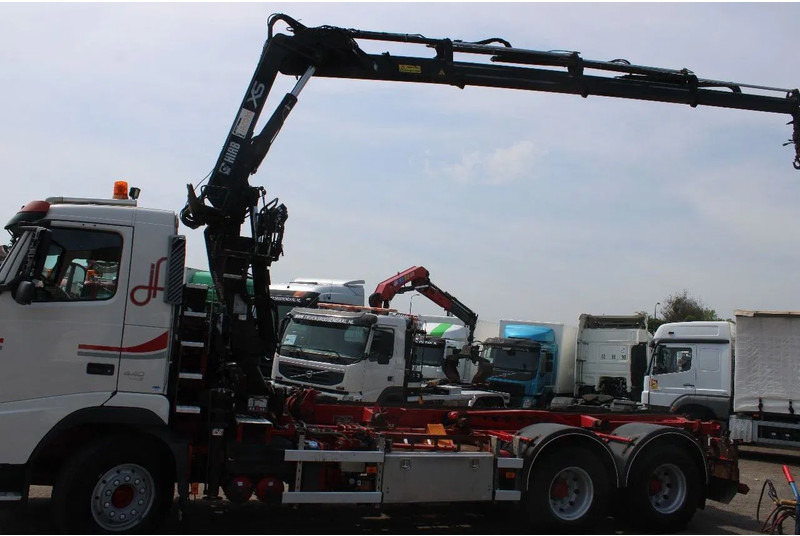 Volvo FM 12.440 +6X4+ HIAB 166E3 PRO + EURO 5 + MANUAL - משאית מערכת כבלים, משאית מנוף: תמונה 4 Volvo FM 12.440 +6X4+ HIAB 166E3 PRO + EURO 5 + MANUAL - משאית מערכת כבלים, משאית מנוף: תמונה 4