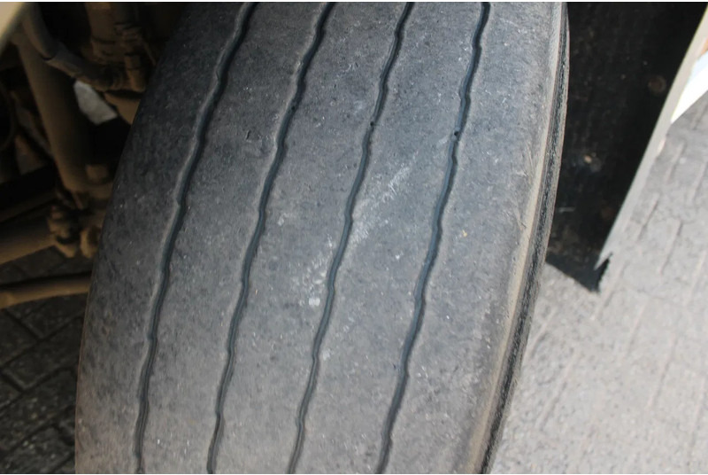 משאית מנוף Volvo FM 370 + PALFINGER 23002 /6EXT + REMOTE + 6X2 STEERING: תמונה 18 משאית מנוף Volvo FM 370 + PALFINGER 23002 /6EXT + REMOTE + 6X2 STEERING: תמונה 18