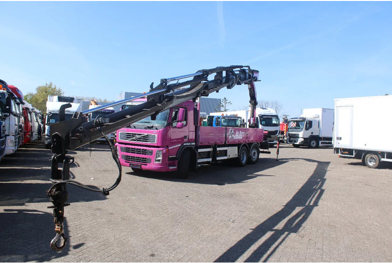Volvo FM 370 + PALFINGER 23002 /6EXT + REMOTE + 6X2 STEERING - משאית מנוף: תמונה 3 Volvo FM 370 + PALFINGER 23002 /6EXT + REMOTE + 6X2 STEERING - משאית מנוף: תמונה 3