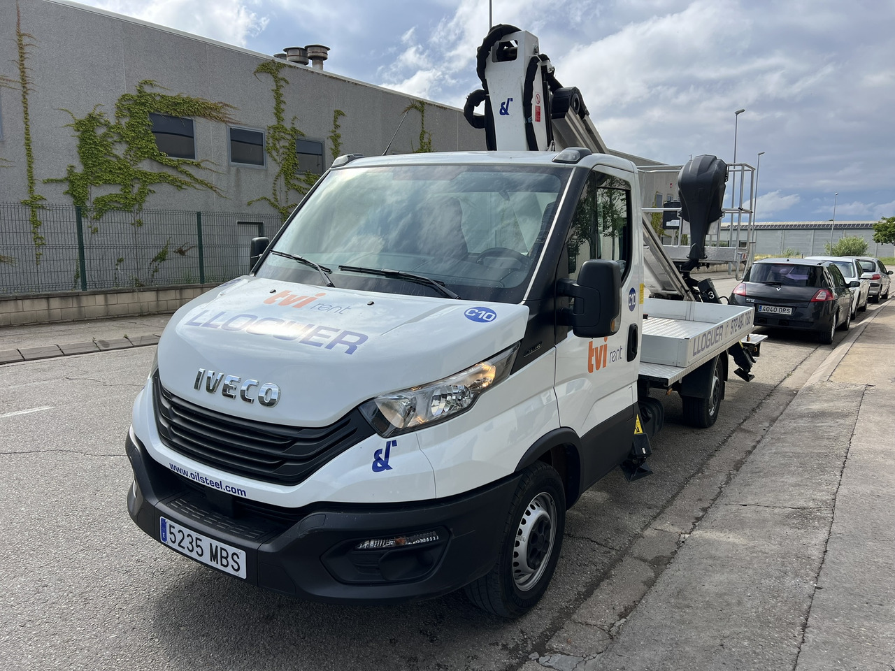 Iveco Daily + Oil&Steel Scorpion 1812 Smart Iveco Daily + Oil&Steel Scorpion 1812 Smart - פלטפורמה אווירית מותקנת על משאית: תמונה 1 Iveco Daily + Oil&Steel Scorpion 1812 Smart Iveco Daily + Oil&Steel Scorpion 1812 Smart - פלטפורמה אווירית מותקנת על משאית: תמונה 1