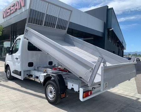 Nissan - מזהיר: תמונה 2 Nissan - מזהיר: תמונה 2