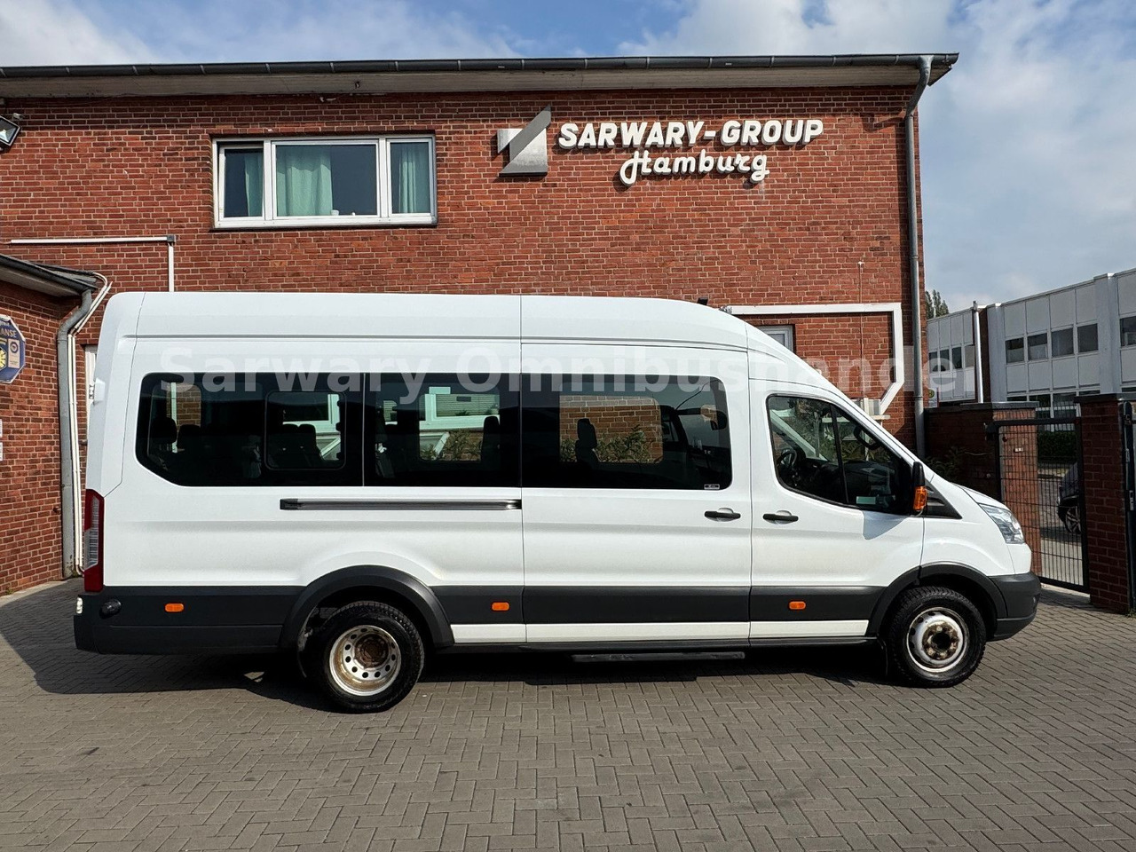 Ford Transit*18 Sitze*Klima*EURO 6*Webasto*Sprinter* - מיניבוס, כלי רכב מסחרי לנוסעים: תמונה 4 Ford Transit*18 Sitze*Klima*EURO 6*Webasto*Sprinter* - מיניבוס, כלי רכב מסחרי לנוסעים: תמונה 4