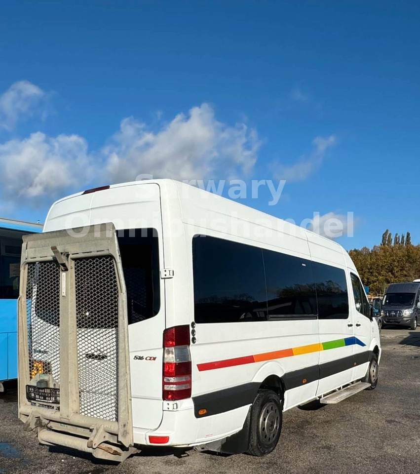 Mercedes-Benz 516 CDI Sprinter*Euro 5* Klima*17 Sitze*Lift*519 - מיניבוס, כלי רכב מסחרי לנוסעים: תמונה 4 Mercedes-Benz 516 CDI Sprinter*Euro 5* Klima*17 Sitze*Lift*519 - מיניבוס, כלי רכב מסחרי לנוסעים: תמונה 4