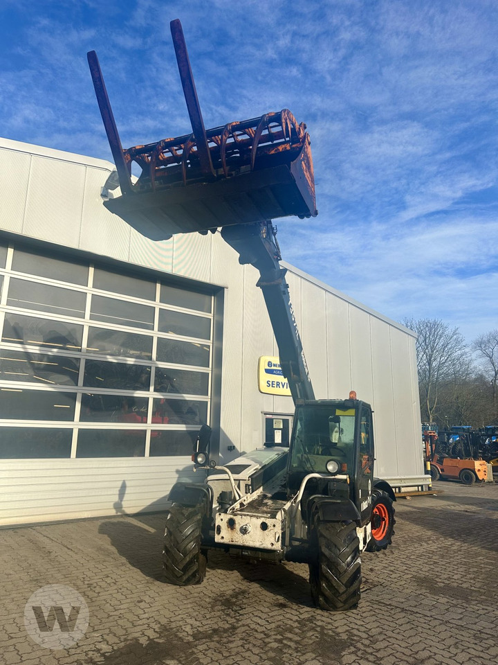 Bobcat T 3571 L - מפעיל טלסקופי: תמונה 2 Bobcat T 3571 L - מפעיל טלסקופי: תמונה 2