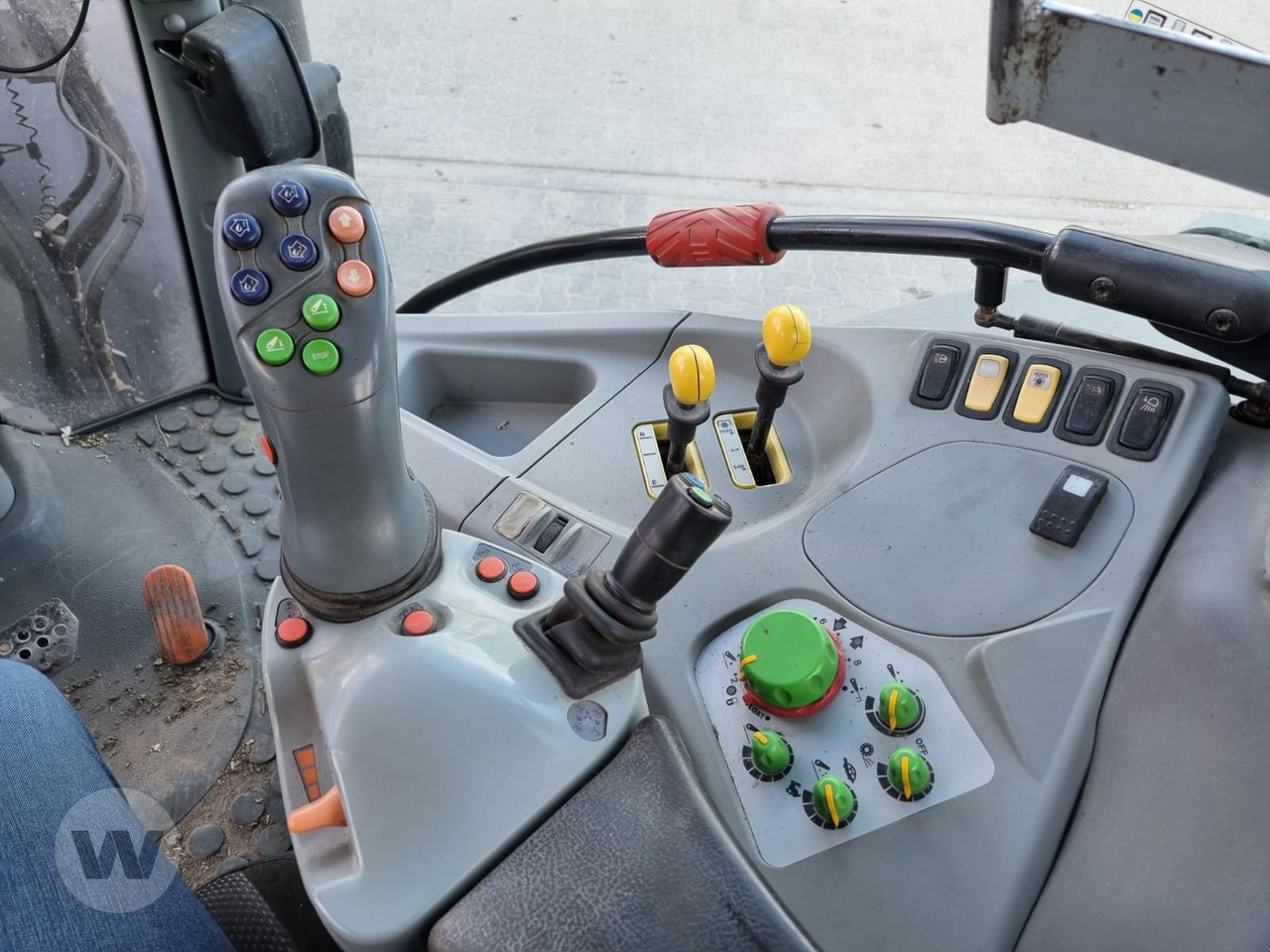 Deutz Agrotron TTV 620 - טרקטור חקלאי: תמונה 5 Deutz Agrotron TTV 620 - טרקטור חקלאי: תמונה 5