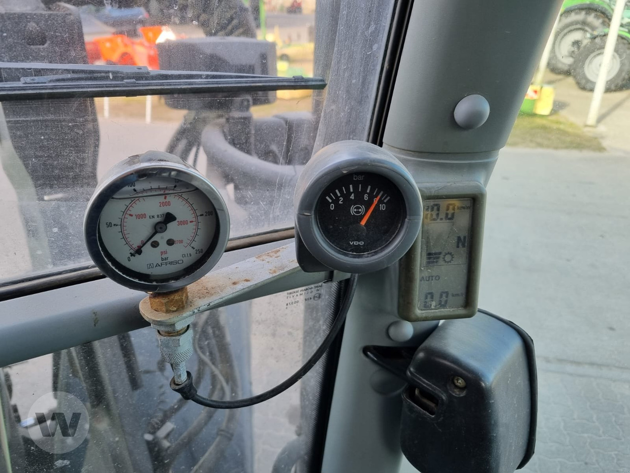 Deutz Agrotron TTV 620 - טרקטור חקלאי: תמונה 3 Deutz Agrotron TTV 620 - טרקטור חקלאי: תמונה 3