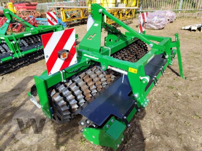 Düvelsdorf Frontpacker 3,0 m - רולר חקלאי: תמונה 1 Düvelsdorf Frontpacker 3,0 m - רולר חקלאי: תמונה 1