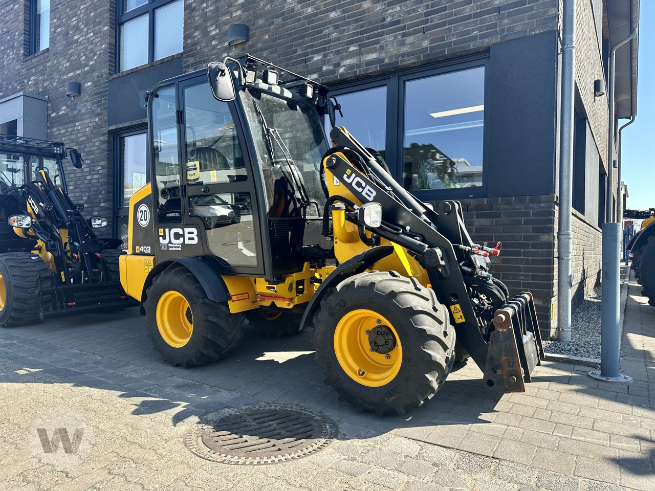JCB 403 AGRI - מעמיס קומפקטי: תמונה 1 JCB 403 AGRI - מעמיס קומפקטי: תמונה 1