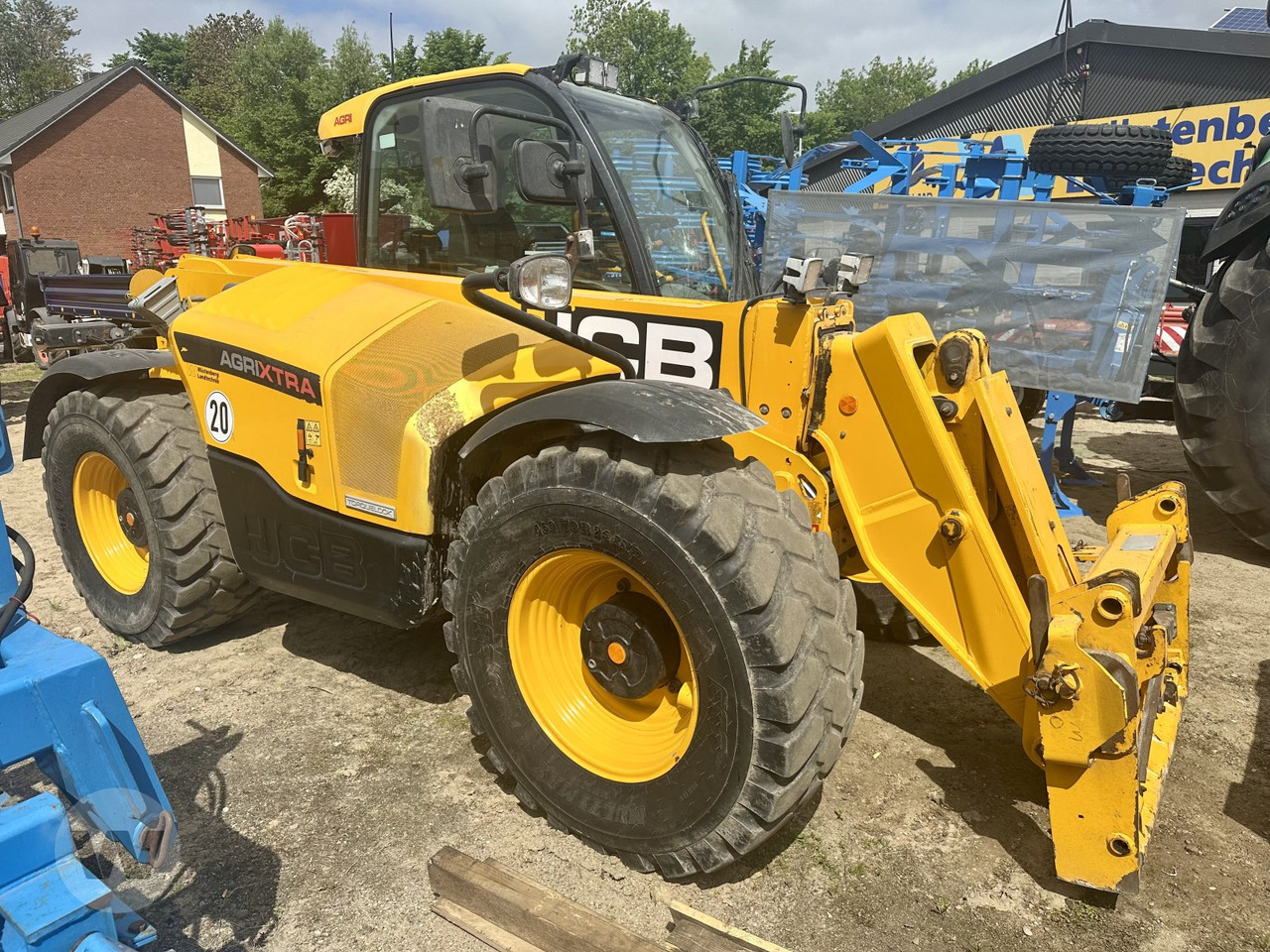 מפעיל טלסקופי JCB 542-70: תמונה 11