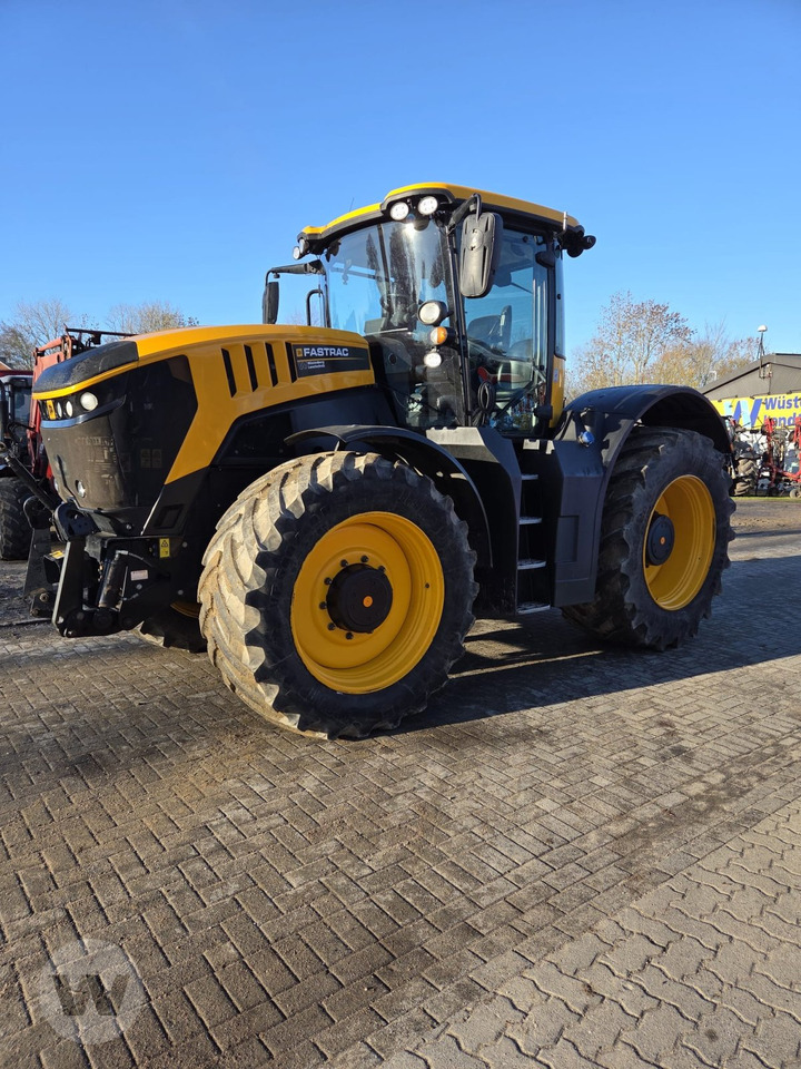 JCB FasTrac 8330 - טרקטור חקלאי: תמונה 2 JCB FasTrac 8330 - טרקטור חקלאי: תמונה 2