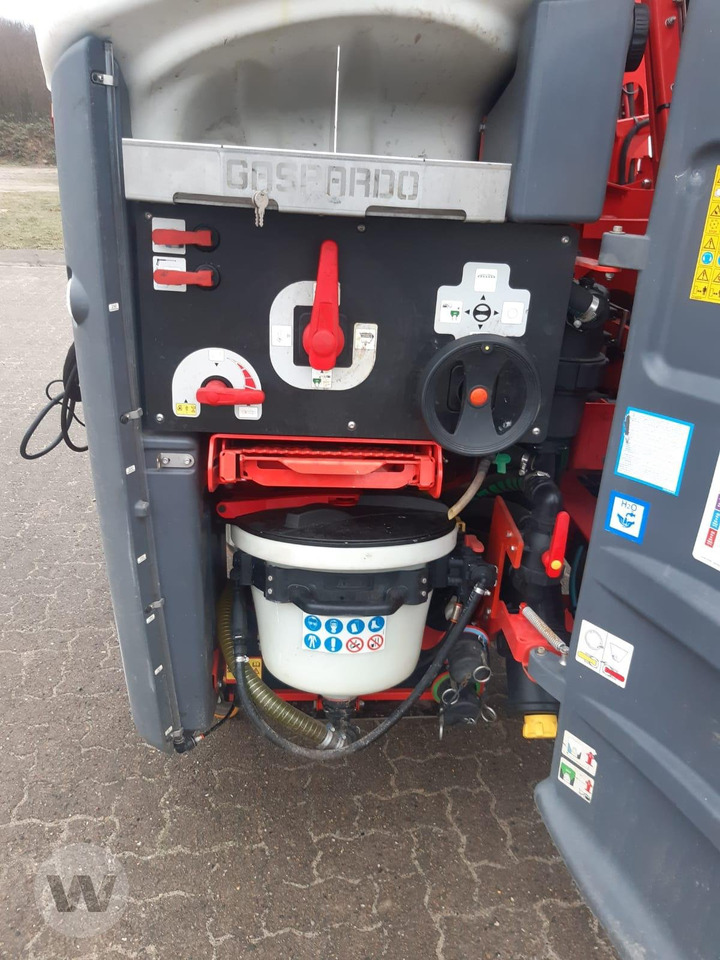 Maschio Tempo Ultra 2000 Liter - מרסס מותקן על טרקטור: תמונה 5 Maschio Tempo Ultra 2000 Liter - מרסס מותקן על טרקטור: תמונה 5