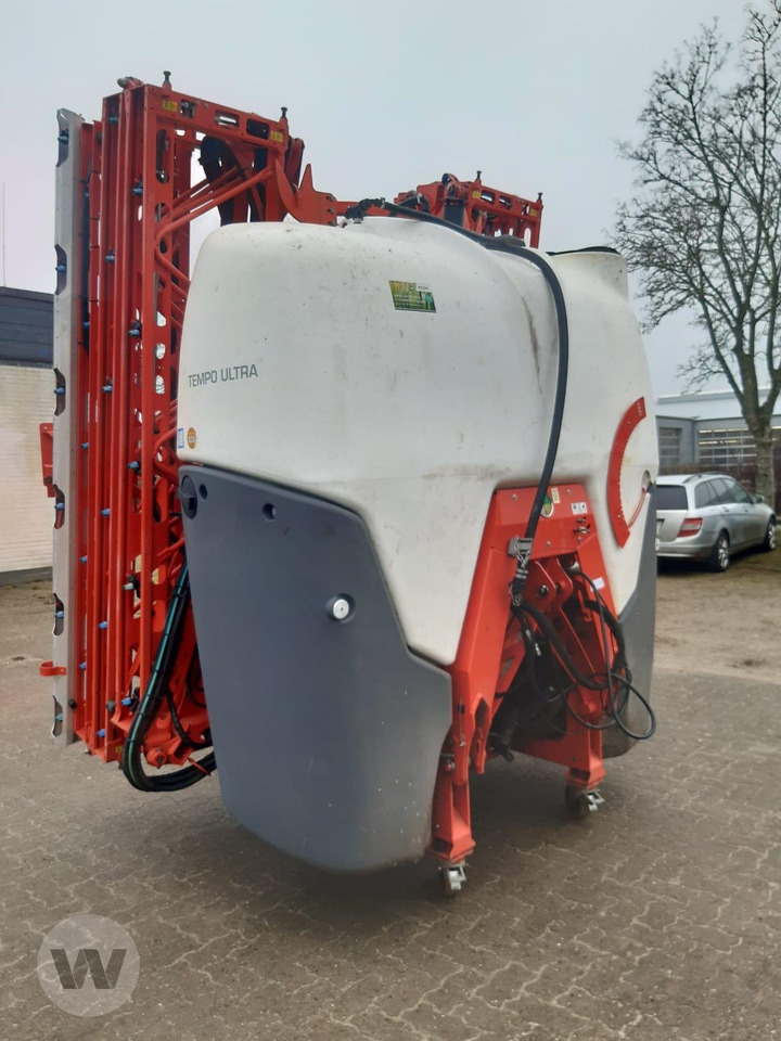 Maschio Tempo Ultra 2000 Liter - מרסס מותקן על טרקטור: תמונה 3 Maschio Tempo Ultra 2000 Liter - מרסס מותקן על טרקטור: תמונה 3