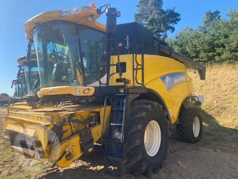 New Holland CR 980 - מקצרת קומבינה: תמונה 1 New Holland CR 980 - מקצרת קומבינה: תמונה 1