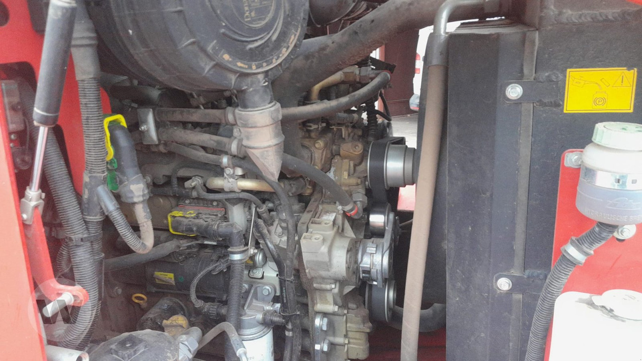 Schäffer 8600 Z - מעמיס קומפקטי: תמונה 5 Schäffer 8600 Z - מעמיס קומפקטי: תמונה 5