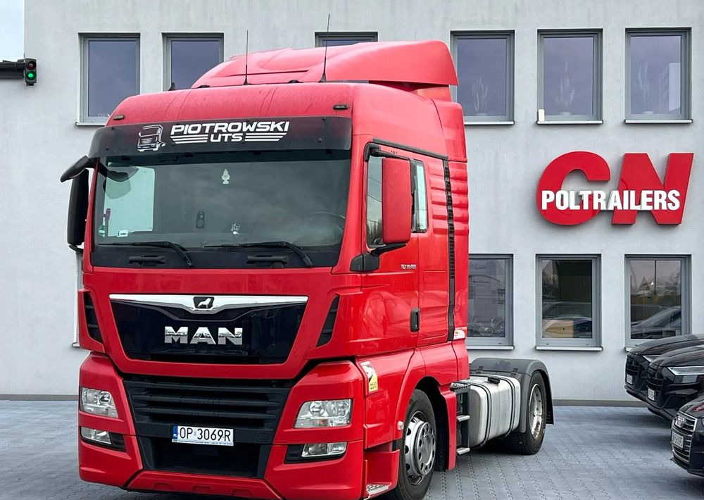 MAN TGX 18.420 XLX LOW DECK - יחידת טרקטור: תמונה 1 MAN TGX 18.420 XLX LOW DECK - יחידת טרקטור: תמונה 1