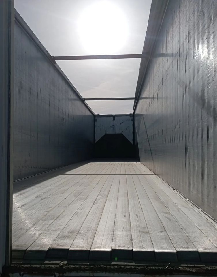 Reisch 3x Ruchoma podłoga 2 - 2022 , 1-2023 - סמיטריילר עם רצפת הליכה: תמונה 5 Reisch 3x Ruchoma podłoga 2 - 2022 , 1-2023 - סמיטריילר עם רצפת הליכה: תמונה 5