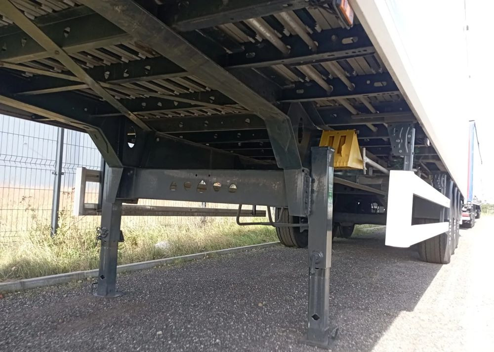 Reisch 3x Ruchoma podłoga 2 - 2022 , 1-2023 - סמיטריילר עם רצפת הליכה: תמונה 2 Reisch 3x Ruchoma podłoga 2 - 2022 , 1-2023 - סמיטריילר עם רצפת הליכה: תמונה 2