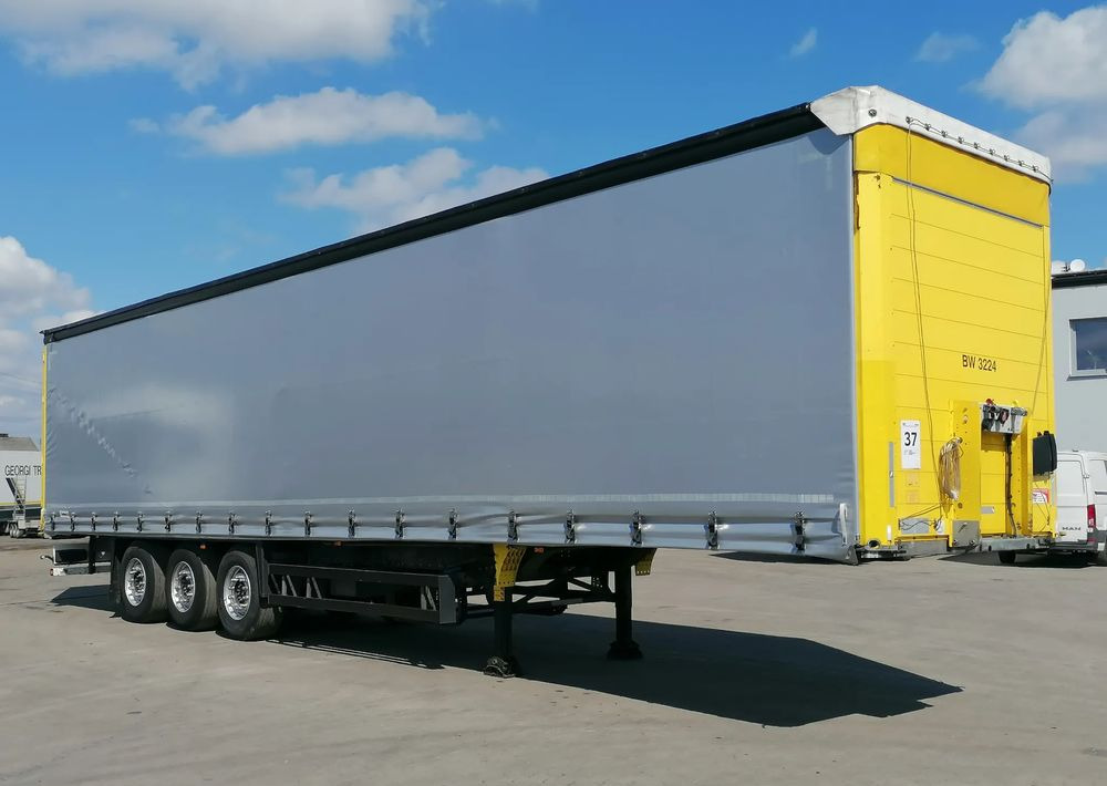Schmitz Cargobull 2 szt. Standard Firanka, możliwy wynajem - סמיטריילר עם וילונות צד: תמונה 3 Schmitz Cargobull 2 szt. Standard Firanka, możliwy wynajem - סמיטריילר עם וילונות צד: תמונה 3