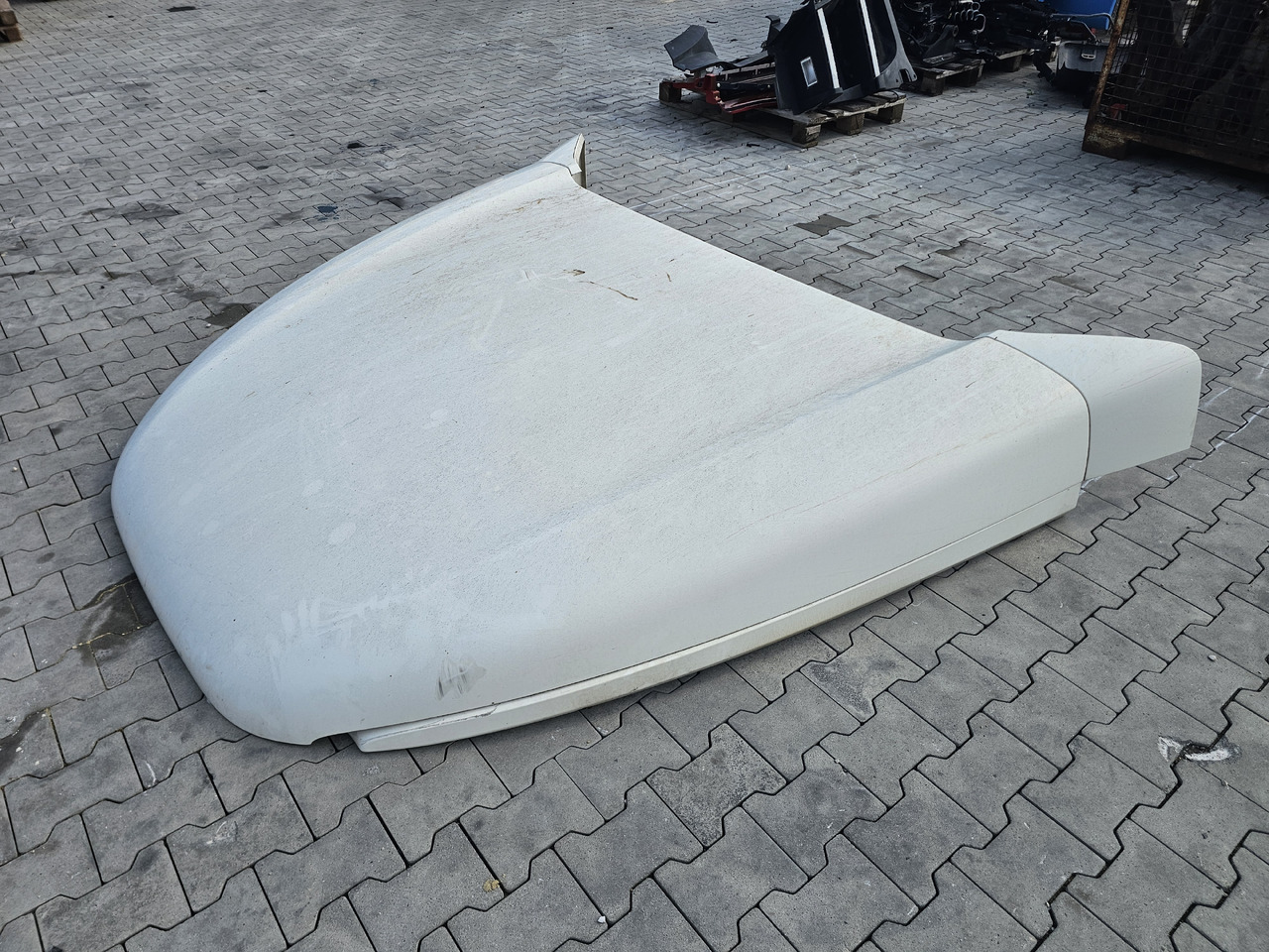 DAF XF105 SPACE CAB / ROOF SPOILER - אווירודינמיקה/ ספוילר: תמונה 1 DAF XF105 SPACE CAB / ROOF SPOILER - אווירודינמיקה/ ספוילר: תמונה 1
