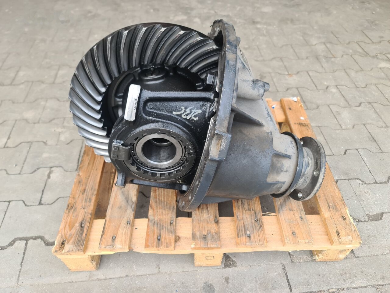 DIFFERENTIAL DIFF MS17X RSS1344C 1/529 5.29 37/7 RENAULT VOLVO - הילוך דיפרנציאלי עבור משאית: תמונה 1 DIFFERENTIAL DIFF MS17X RSS1344C 1/529 5.29 37/7 RENAULT VOLVO - הילוך דיפרנציאלי עבור משאית: תמונה 1