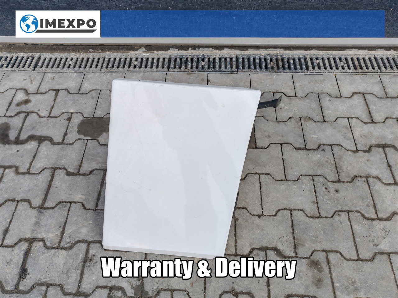 RENAULT RANGE T EURO 6 / HIGH CAB / RIGHT SPOILER EXTENDER - אווירודינמיקה/ ספוילר: תמונה 1 RENAULT RANGE T EURO 6 / HIGH CAB / RIGHT SPOILER EXTENDER - אווירודינמיקה/ ספוילר: תמונה 1