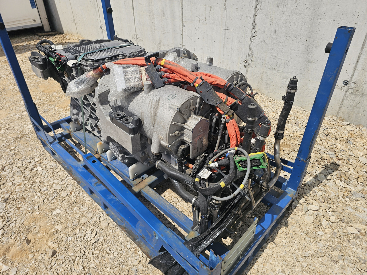VOLVO FH FM ELECTRIC NEM 3 DRIVETRAIN / EPT2412 / 2400NM - מנוע: תמונה 2 VOLVO FH FM ELECTRIC NEM 3 DRIVETRAIN / EPT2412 / 2400NM - מנוע: תמונה 2