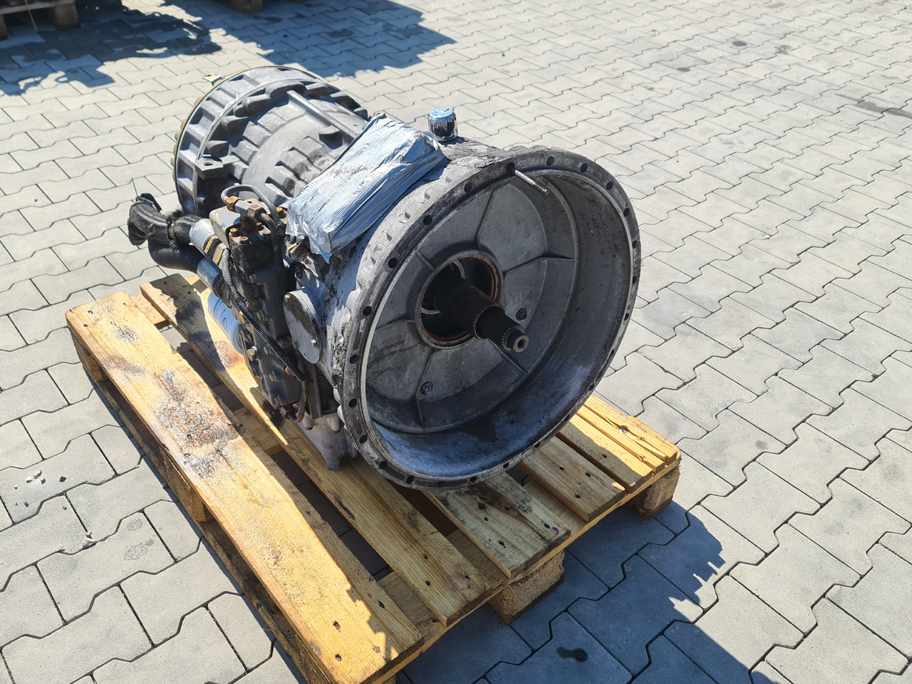 VOLVO FH FM GEARBOX / VT1906PT / POWERTRONIC / WORLDWIDE DELIVERY - תיבת הילוכים: תמונה 2 VOLVO FH FM GEARBOX / VT1906PT / POWERTRONIC / WORLDWIDE DELIVERY - תיבת הילוכים: תמונה 2
