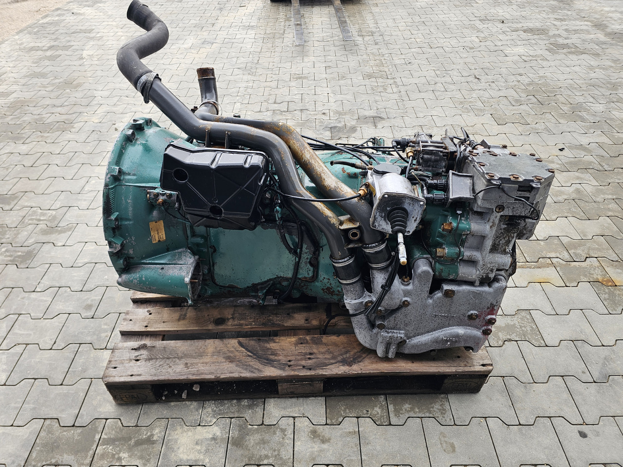 VOLVO FH13 FH16 / GEARBOX / RETARDER / VTO2814B / MANUAL / WORLDWIDE DELIVERY - תיבת הילוכים: תמונה 5 VOLVO FH13 FH16 / GEARBOX / RETARDER / VTO2814B / MANUAL / WORLDWIDE DELIVERY - תיבת הילוכים: תמונה 5