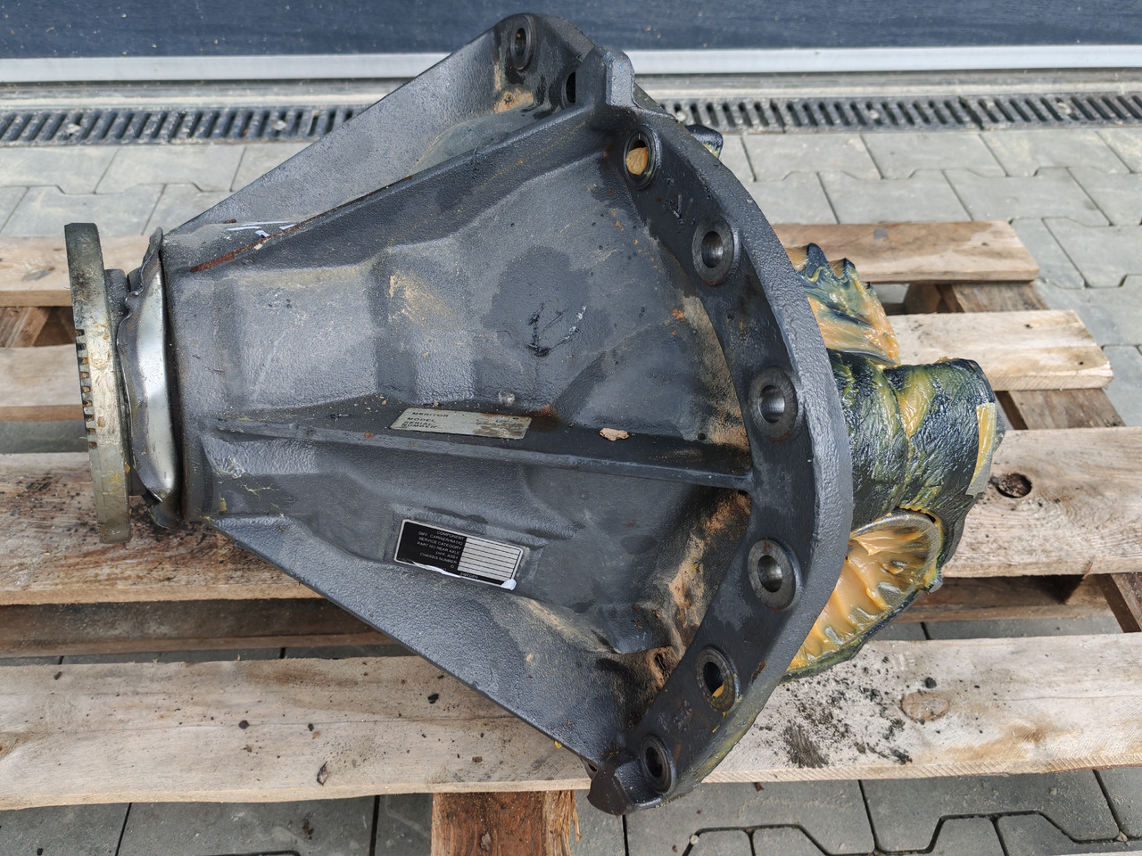 VOLVO RTH2610B / DS70H / RATIO: 1.56 16x25 / DIFFERENTIAL / NEW - סרן אחורי: תמונה 5 VOLVO RTH2610B / DS70H / RATIO: 1.56 16x25 / DIFFERENTIAL / NEW - סרן אחורי: תמונה 5